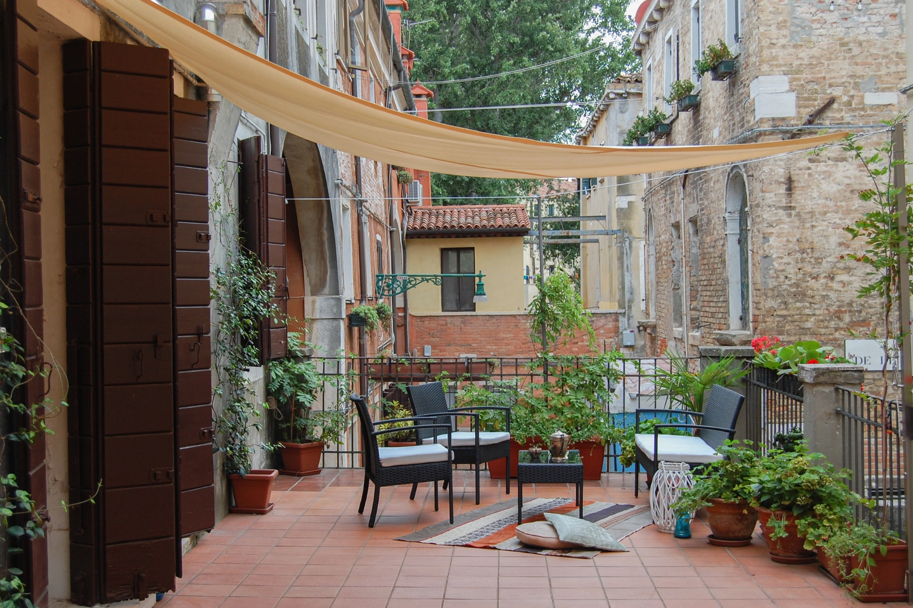Terrazzo Venezia allestito