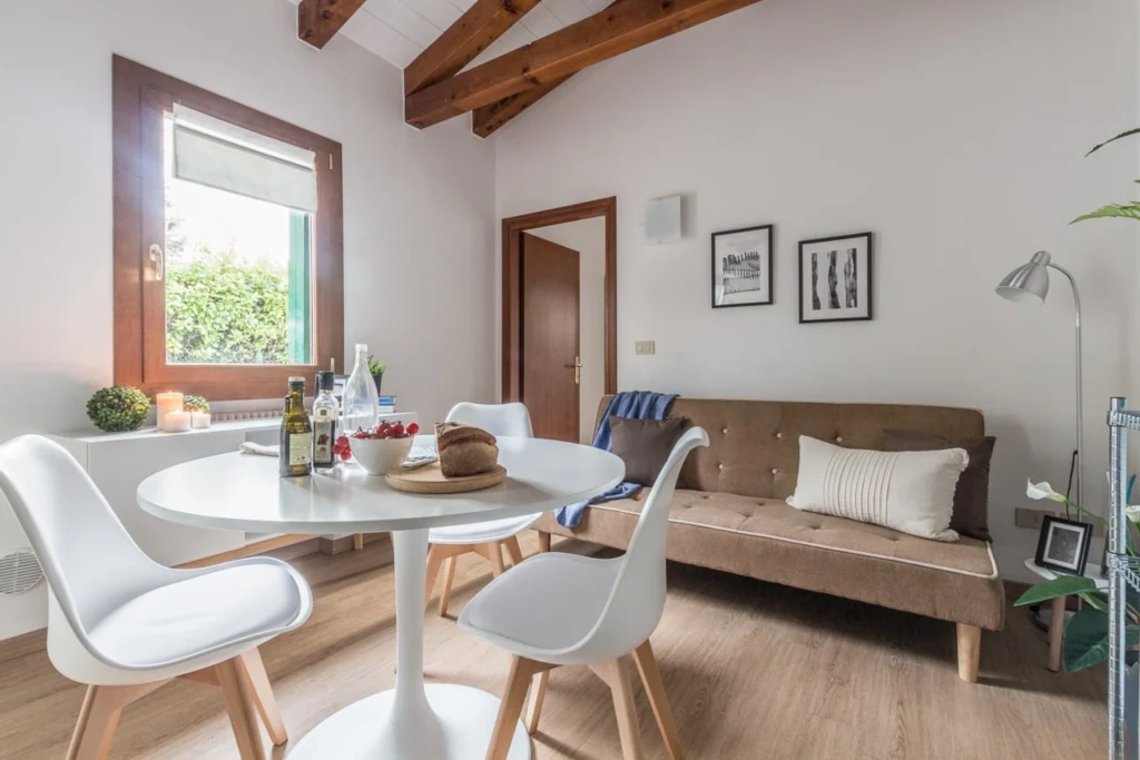 Open space restyling mini appartamento