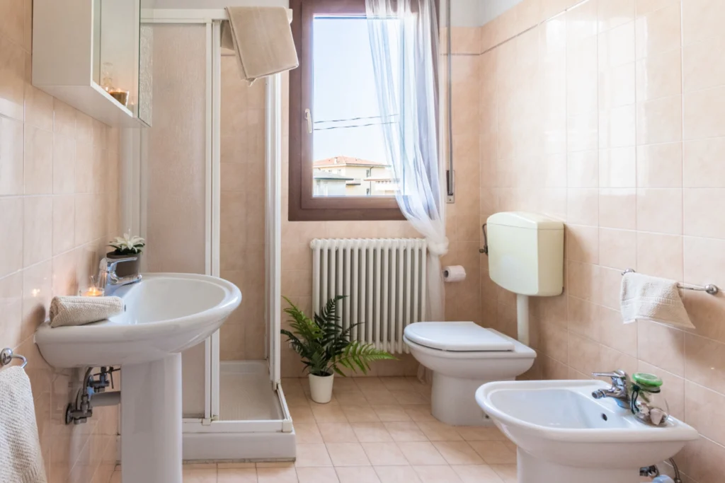 bagno rosa home staging